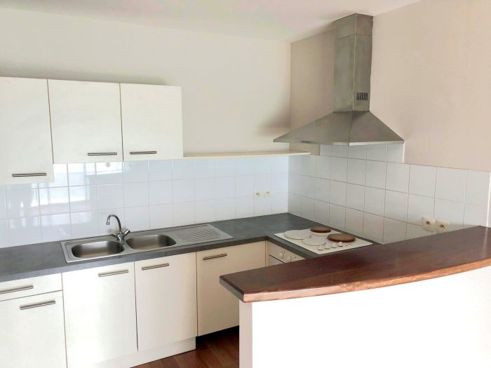 Appartement à louer, 3 pièces - Nouméa 98800