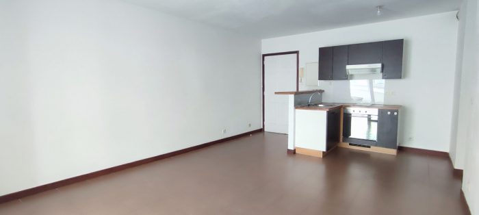 Appartement à louer, 2 pièces - Nouméa 98800