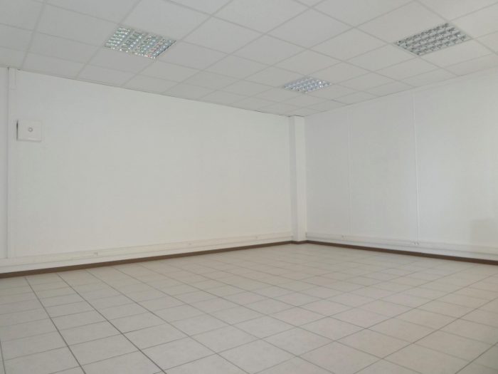 Bureau à louer, 30 m² - Nouméa 98800