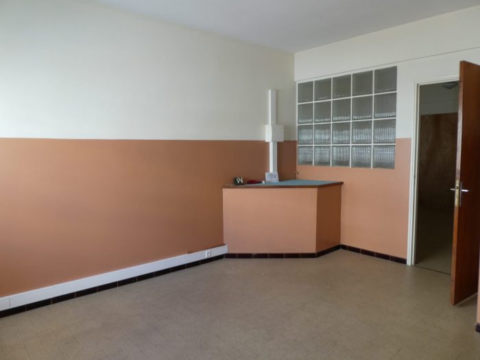 Bureau à louer, 28 m² - Nouméa 98800