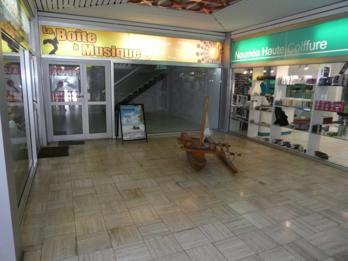 Local commercial à louer, 52 m² - Nouméa 98800