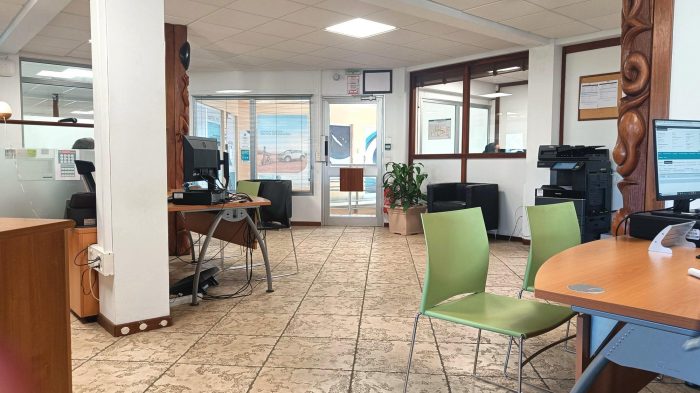 Bureau à louer, 200 m² - Nouméa 98800