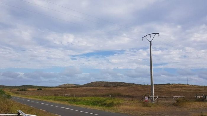 Terrain agricole à vendre, 52 ha 49 a - Pouembout 98825