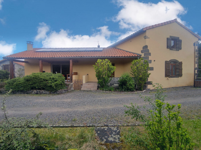 Vente Maison/Villa SAINT-BEAUZIRE 63360 Puy de Dme FRANCE