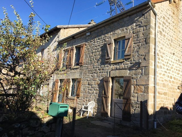 Old house for sale, 4 rooms - Peyrat-le-Château 87470