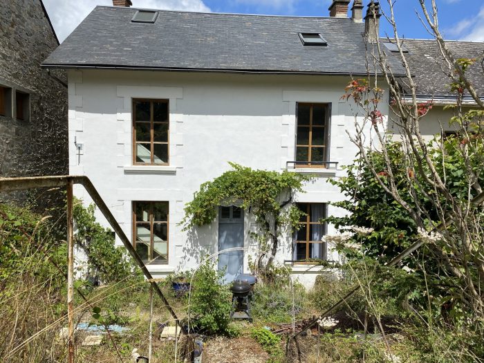 House for sale, 6 rooms - Châteauneuf-la-Forêt 87130