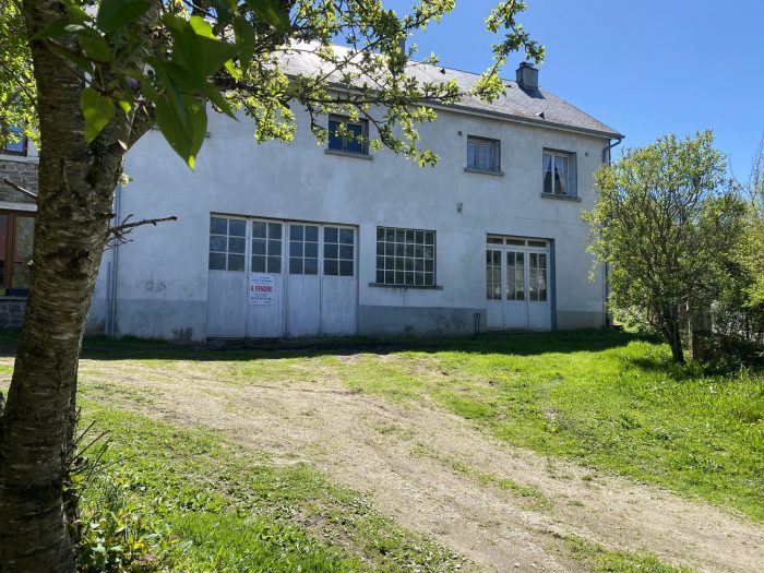 Old house for sale, 2 rooms - Bugeat 19170