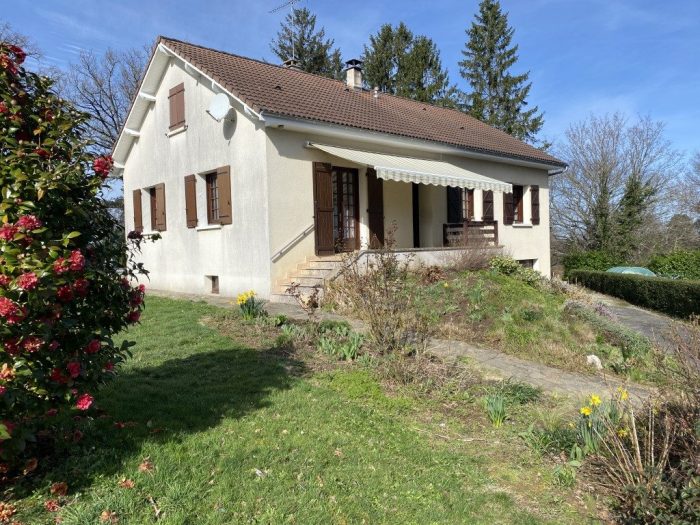 Maison traditionnelle à vendre, 5 pièces - Châteauneuf-la-Forêt 87130