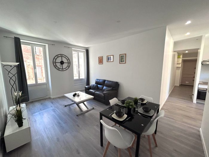 Apartment for sale, 2 rooms - Marseille 13005