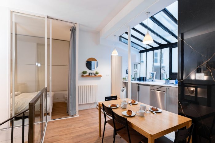 Apartment for sale, 6 rooms - Paris 75006