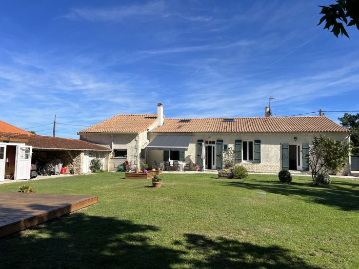 Vente Maison/Villa GAILLAN-EN-MEDOC 33340 Gironde FRANCE