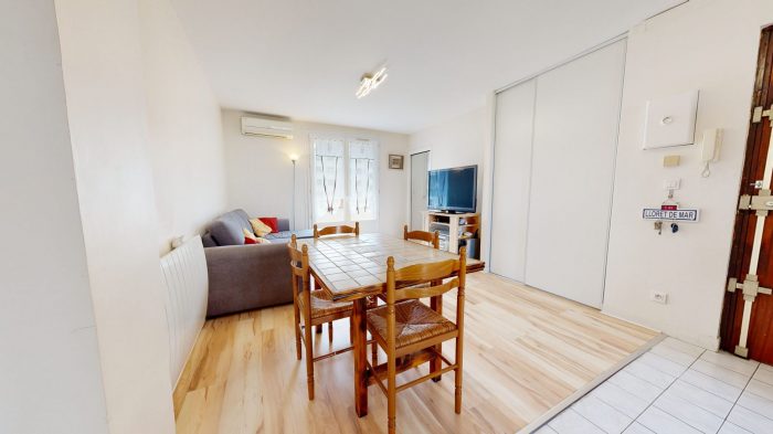 Photo Appartement T4 de 63m² - Rue Villon - Lyon image 4/10