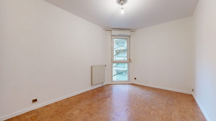 Photo Appartement T3 de 67m² avec box - Rue Saint-Antoine - Lyon 3 image 7/12