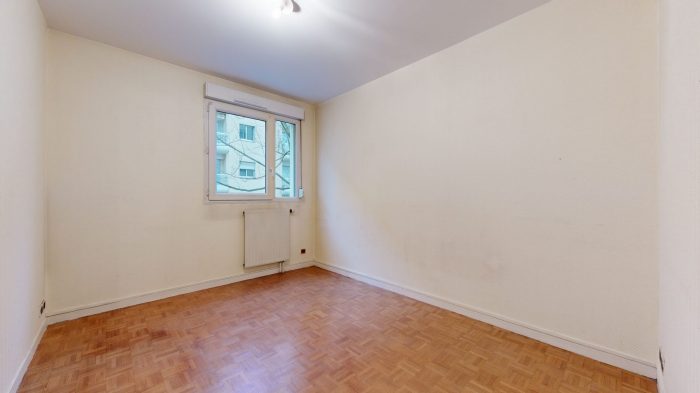 Photo Appartement T3 de 67m² avec box - Rue Saint-Antoine - Lyon 3 image 10/12