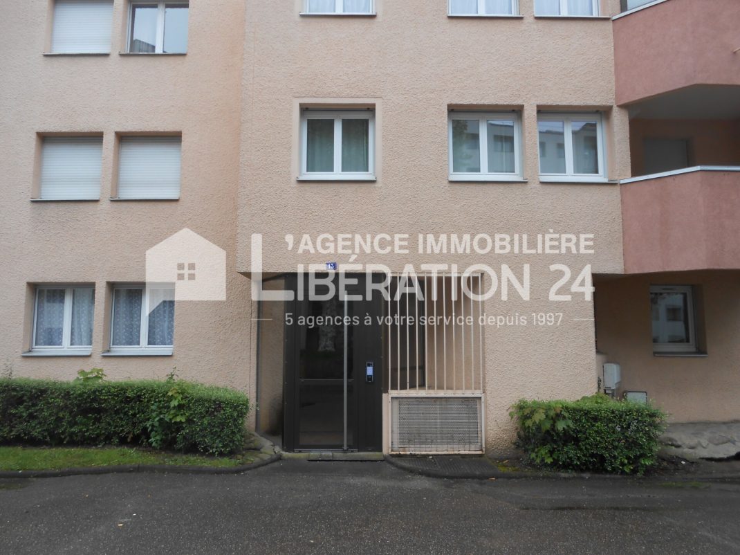 Vente Appartement 84m² 5 Pièces à Firminy (42700) - Libération 24