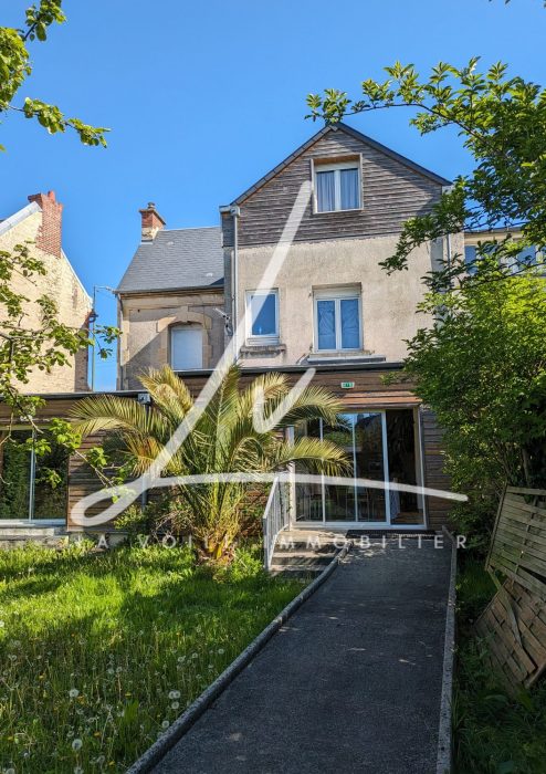 Maison ancienne à vendre, 8 pièces - Caen 14000