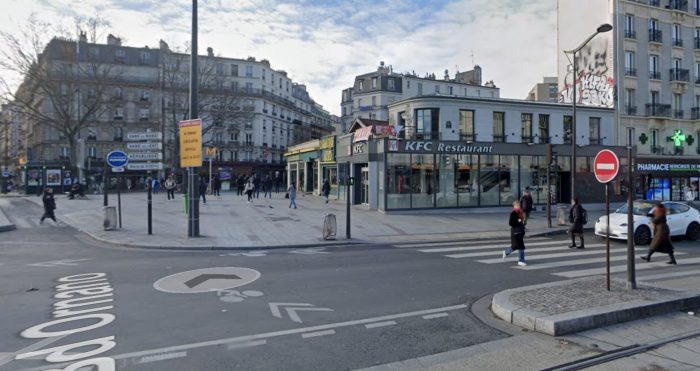 PARIS 18ème - Porte de Clignancourt - Puces de Saint-Ouen. Restaurant d'angle 235 m2 - 140 cvts - Belle terrasse !