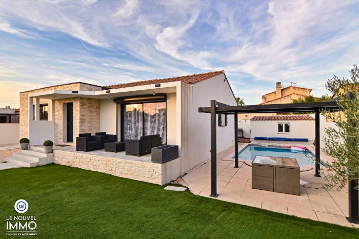 Photo Villa contemporaine t5 - 500 m² - piscine - terrasses image 17/25