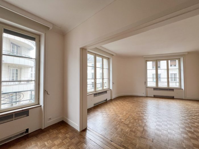 Appartement à vendre, 3 pièces - Orléans 45000