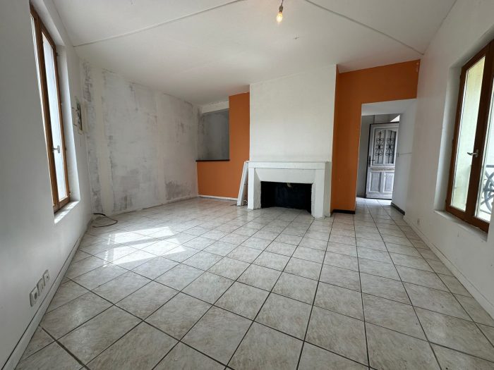 Duplex à vendre, 3 pièces - La Villeneuve-au-Chêne 10140