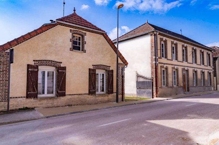 Maison ancienne à vendre, 6 pièces - Dierrey-Saint-Julien 10190