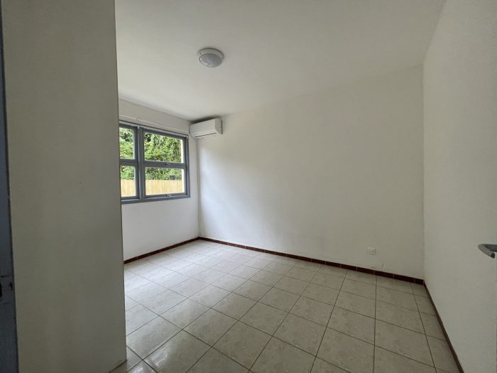 Immeuble à vendre, 200 m² - Nouméa 98800