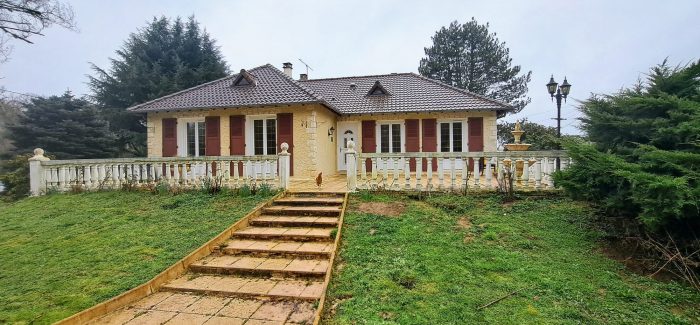 Location annuelle Maison/Villa PERPEZAC-LE-NOIR 19410 Corrze FRANCE