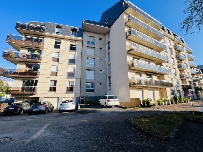 Location annuelle Appartement LIMOGES 87000 Haute Vienne FRANCE