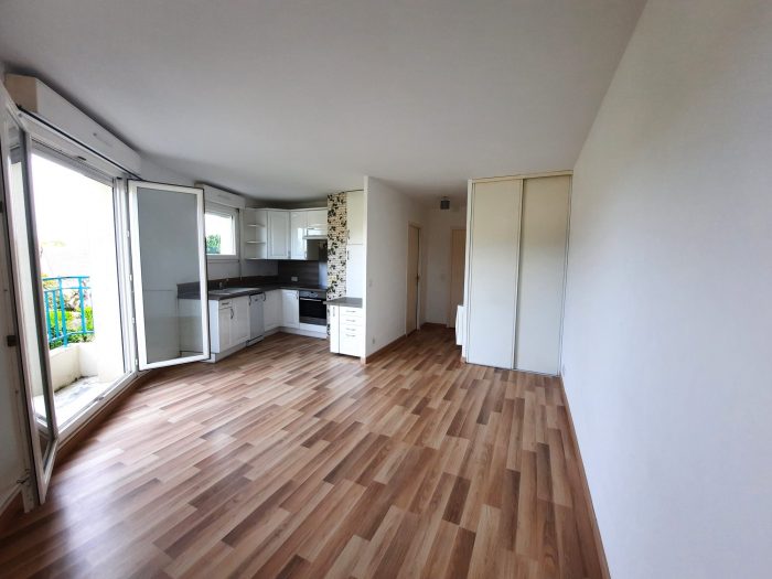 Appartement à louer, 2 pièces - Le Perray-en-Yvelines 78610