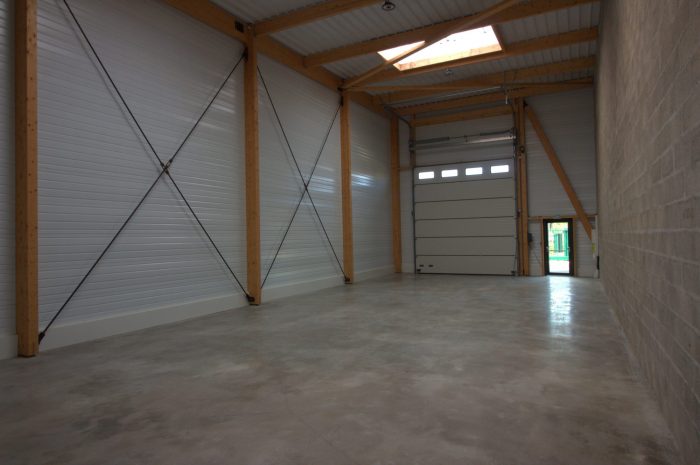 Photo Entrepôt neuf de 150 m² sur Gazeran image 3/6