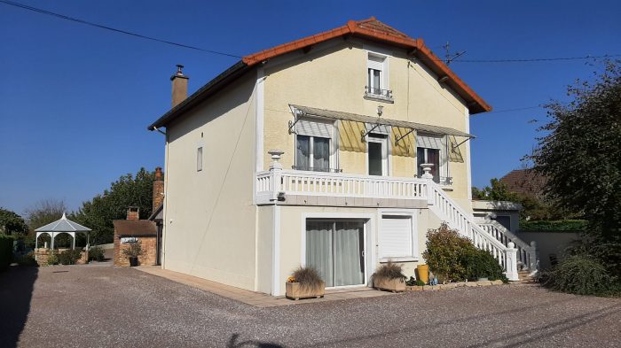 Villa à vendre, 15 pièces - Allerey-sur-Saône 71350