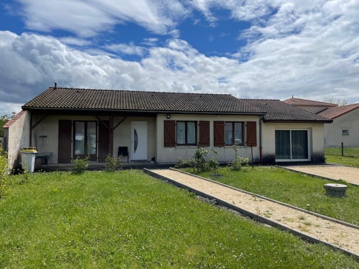 Maison individuelle à vendre, 5 pièces - Randan 63310