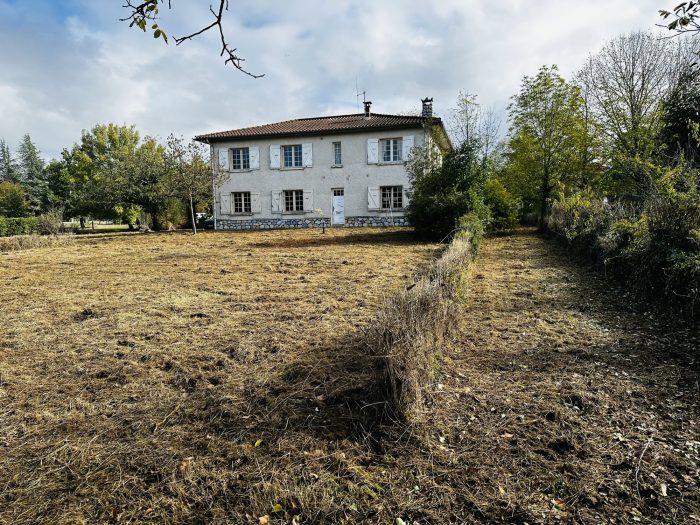 Photo Maison secteur Villegagne à Castres avec 5 chambres et 2500 m² jardin image 6/40