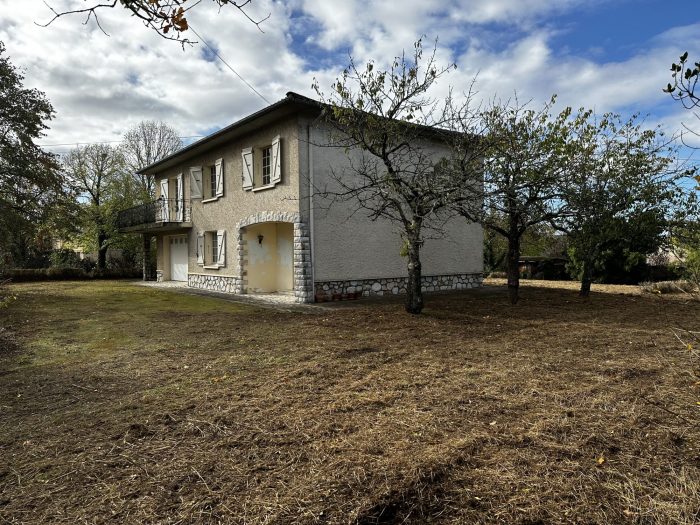 Photo Maison secteur Villegagne à Castres avec 5 chambres et 2500 m² jardin image 31/40