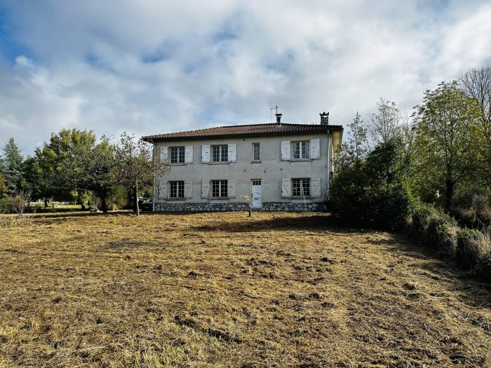Photo Maison secteur Villegagne à Castres avec 5 chambres et 2500 m² jardin image 33/40