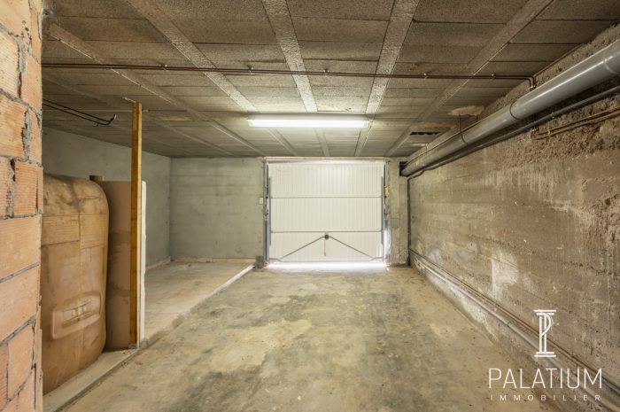 Vente Garage/Parking GREOUX-LES-BAINS 04800 Alpes de Haute Provence FRANCE