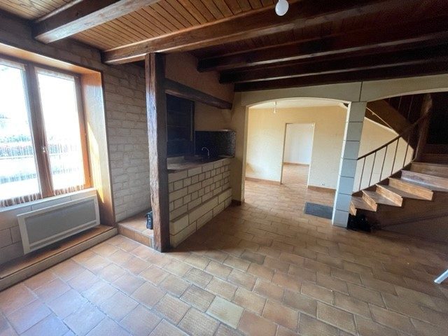 Maison à vendre, 6 pièces - Chauvigny 86300