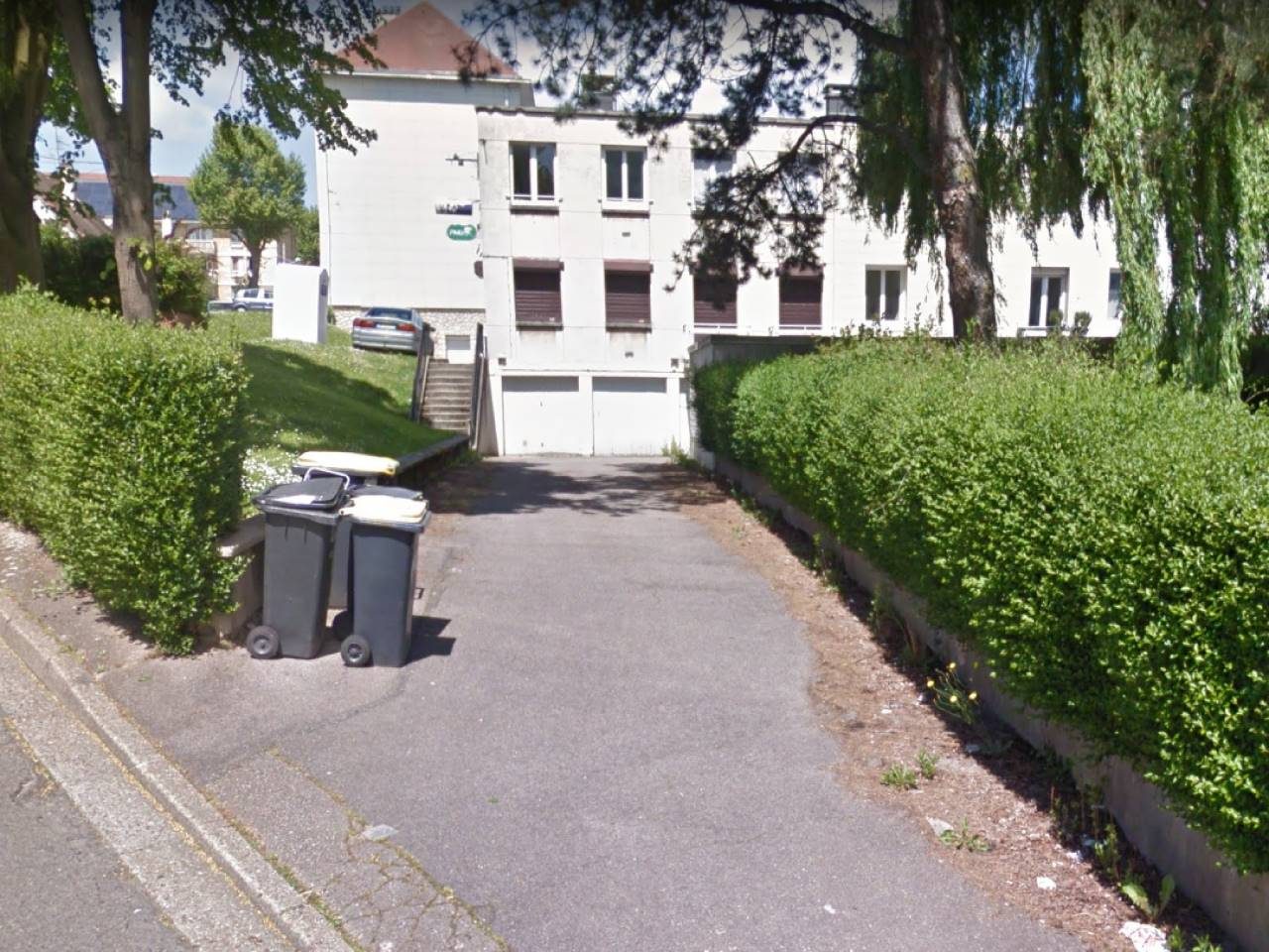 Location annuelle Garage/Parking HARFLEUR 76700 Seine Maritime FRANCE