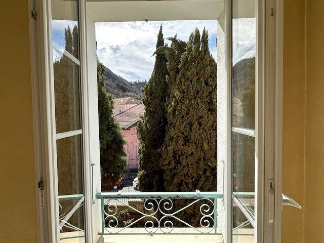 Location annuelle Appartement DIGNE-LES-BAINS 04000 Alpes de Haute Provence FRANCE