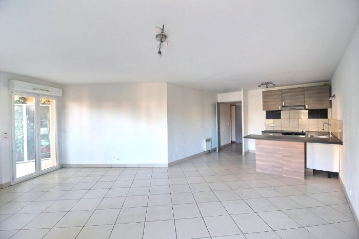 Appartement à vendre, 4 pièces - Draguignan 83300