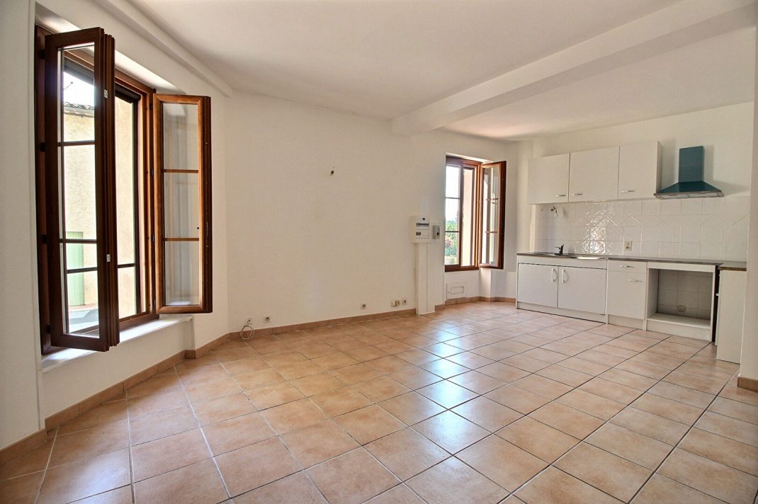 Vente Appartement 61m² 3 Pièces à Figanières (83830) - Costori Trans En Provence