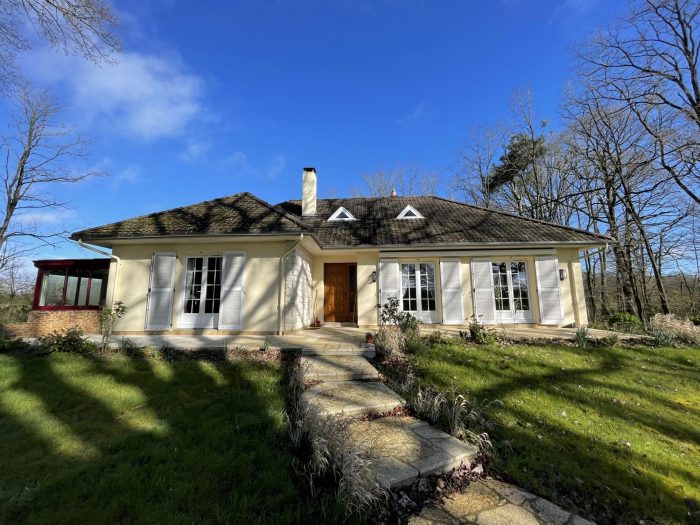Vente Maison/Villa SAVIGNE-L EVEQUE 72460 Sarthe FRANCE