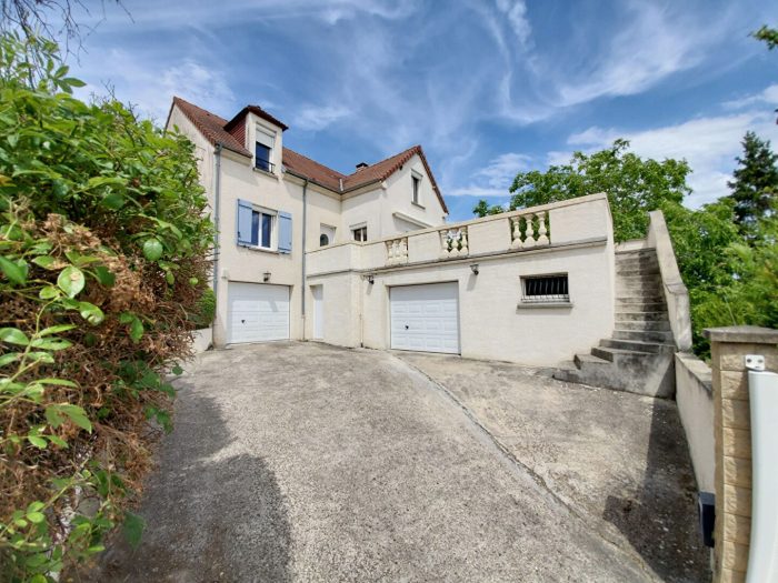 Vente Maison/Villa JUZIERS 78820 Yvelines FRANCE