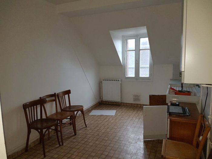 Immeuble à vendre, 200 m² - Seilhac 19700