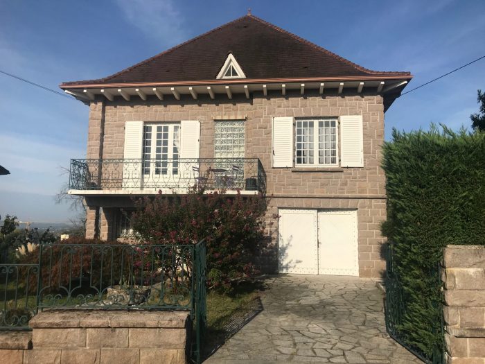 Maison à vendre, 7 pièces - Brive-la-Gaillarde 19100