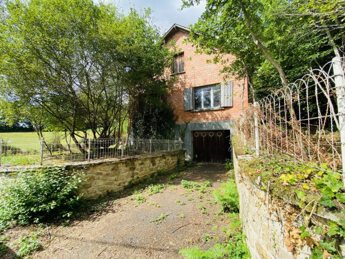 Maison à vendre, 5 pièces - Condat-sur-Ganaveix 19140