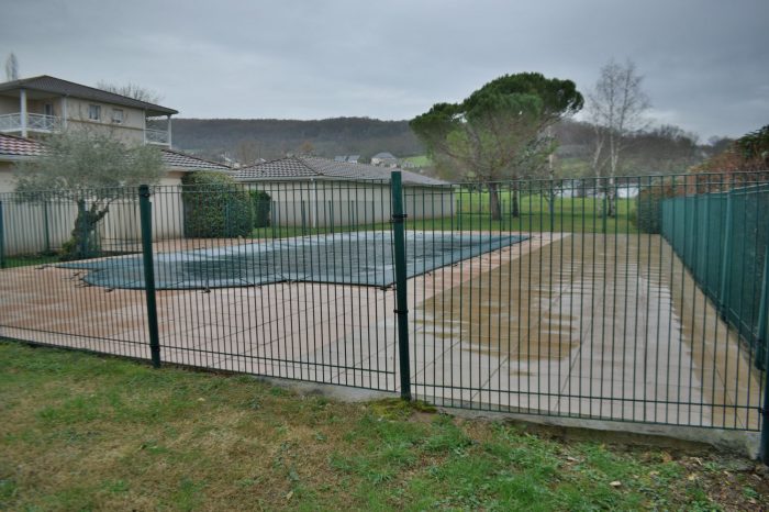 Maison à vendre, 4 pièces - Larche 19600