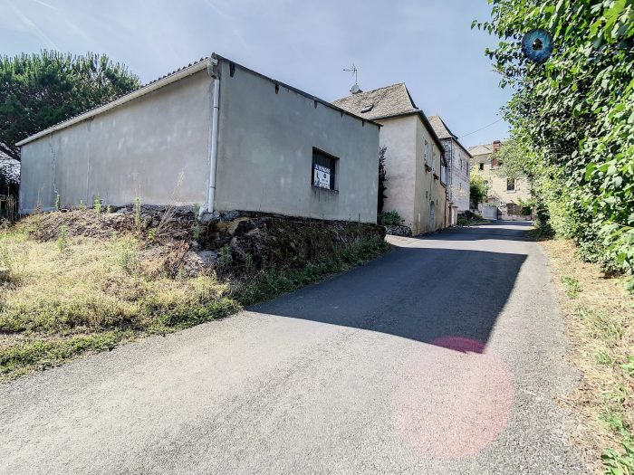 Maison ancienne à vendre, 1 pièce - Ussac 19270