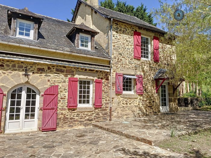 Maison à vendre, 8 pièces - Donzenac 19270