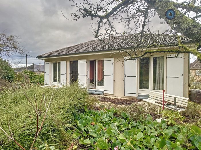 Maison ancienne à vendre, 7 pièces - Saint-Pantaléon-de-Larche 19600